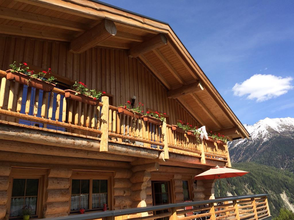 Appartamento Holzberghof Umhausen Esterno foto